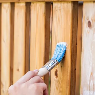 Fence-painting_desktop Fence-painting_desktop